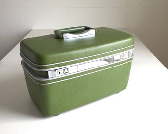 Vintage Green Train Case Samsonite Silhouette Avocado Make-up Case Hard Luggage Overnight Tray Stretchy Pockets