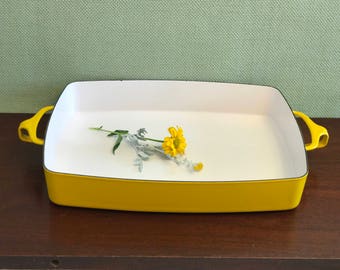 Danish Modern Bakeware, Dansk Kobenstyle Enamel Baking Pan, Danish Modern Baking Pan, Jens Quistgaard, Yellow Enamel Lasagna Pan,