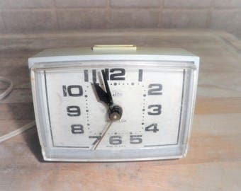 Vintage Westclox Dialite made in USA clock