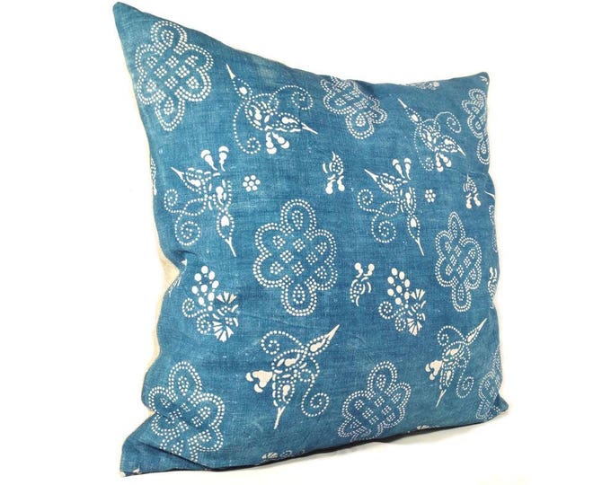 SALE! 18"x18" Vintage Indigo Batik Pillows, Old Chinese HMONG Batik Fabric Pillow Case, Ethnic Costume Textile Cushion Cover