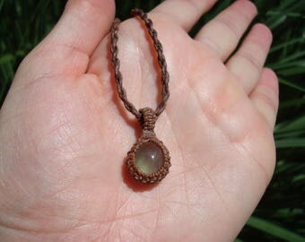 Prehnite Children's Necklace/Peace/Clarity/Child Necklace/Necklace for Child/Prehnite Makrame/Prehnite Jewelry/Tiny Prehnite/Stone Necklace