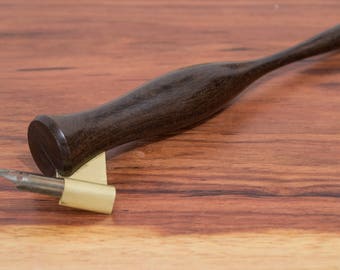 Oblique Pen Holder for Calligraphy