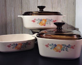 Corning Ware Casserole Dishes, ABUNDANCE Set of 3, Vintage Corningware Casserole Pans, 1 Qt 1.5 Qt & 2 Qt and 2 Pyrex Lids, Corning Ware