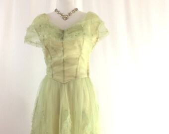 1950's Sage green dress | Sea glass green long dress | Light green dress | 50s vintage dress | Bridesmaids dress | Flower Girl Dress