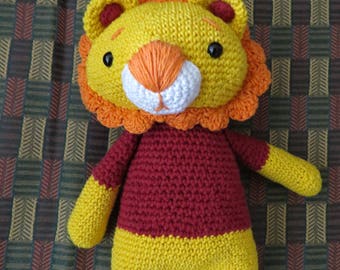 Lion amigurumi - crochet toy