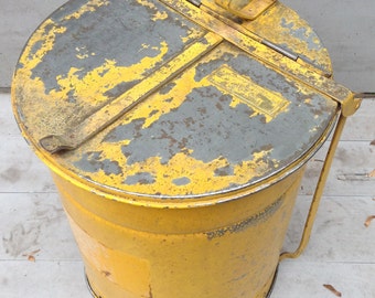 Vintage trash can | Etsy