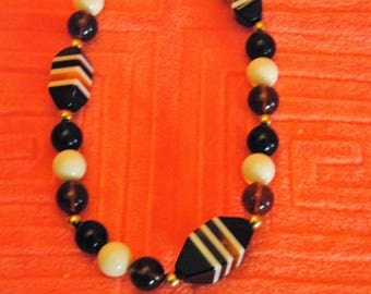 Brrown, White and Amber Vintage original Choker with Plastic ann irregular Beads & Gold Spacers