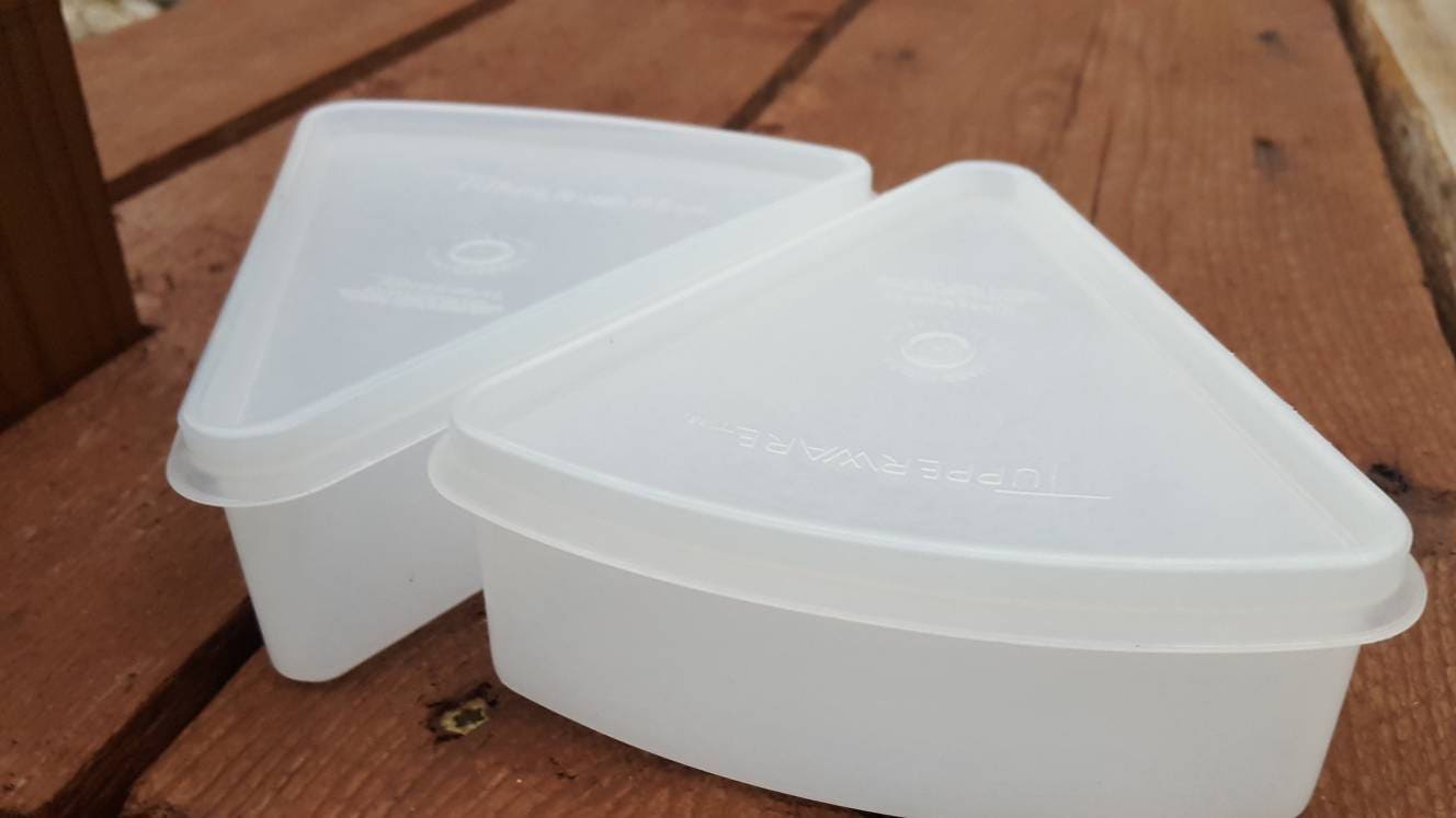 Vintage Pie Storage / Tupperware Modular Mates Clear Triangle Storage