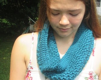 Teal Cowl - hand knit