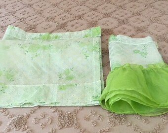 1970's Sheer Beige and Green Cafe Curtains
