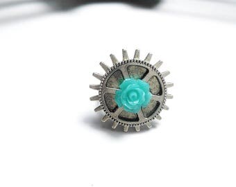 Romantic steampunk ring