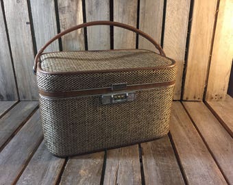 Vintage Makeup Suitcase, Amaelia Earheart Luggage/Small Tweed Suitcase/Tweed Suitcase/Small Travel Tote