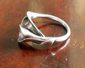 Vintage Art Nouveau Silver Ring, Calla Lily, Hand Crafted, Tested Sterling Silver, Flower Ring