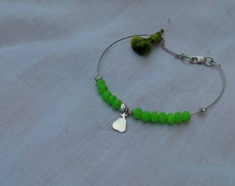 Bracelet silver plated with a pendant in the Center