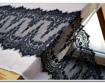 1.9 m * 33cm wide Black Lace CHANTILLY fringe LACE BLACK Ref. 2210
