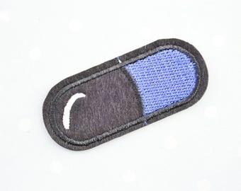 Capsule Patch - Thermocollant Dressing - Medicine - customization patch - Patch rock - Denim Jacket - Embroidered Patch - Patch 80s
