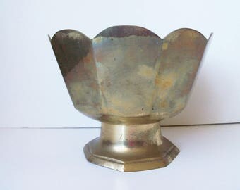 Vintage brass bowl (#EV99)