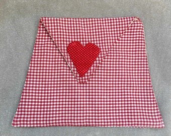 CLUTCH IN GINGHAM RED AND WHITE WITH FLAP