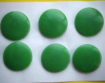 6 small green buttons in 22mm synthetic, shirt or vest or scrapbooking