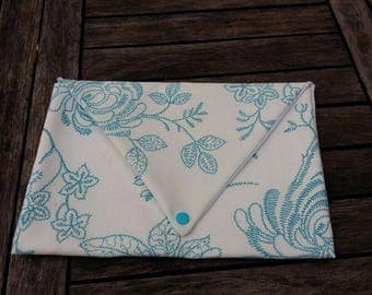 nice spring and light envelope pouch