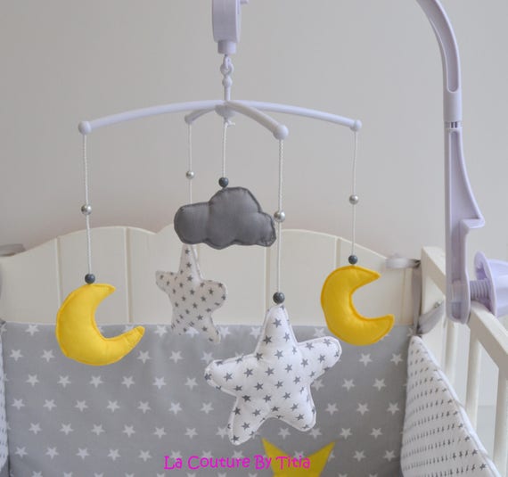 Mobile Bébé Bogoro Main En Bois Et Coton | Nuages, Lune, Étoiles | Décoration Chambre 23x44 Cm
