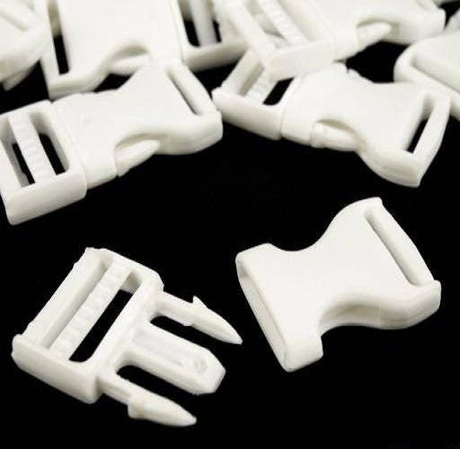 plastic loop to clip on to white backpack from bellemercerie on Etsy Studio