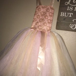 Buyer photo caitlynlawler14, who reviewed this item with the Etsy app for iPhone.