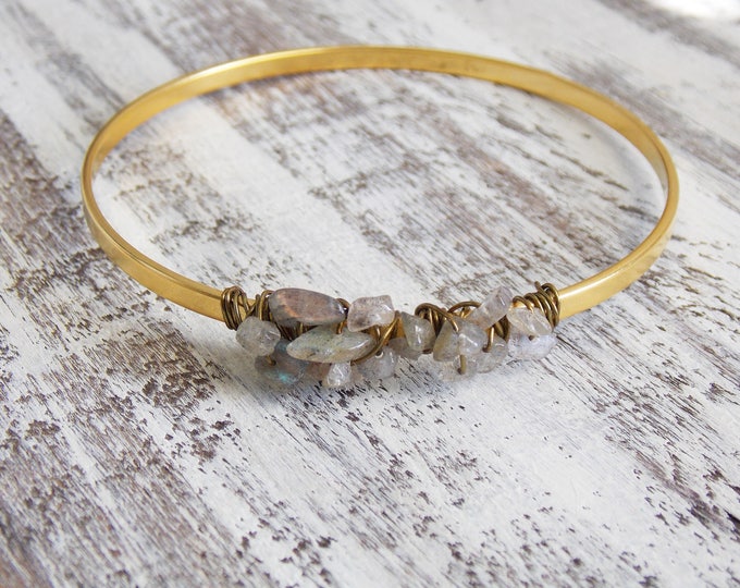 Gold Bangle Bracelet, 24 k Gold Labradorite Wire Wrapped, Stacking Bracelet, Rustic Cuff Bangle, Gemstone Layering Bracelet