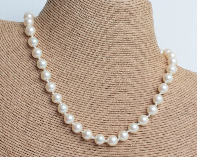 Faux Pearl Choker Necklace Bridal Prom Preppy 15 Inches Vintage