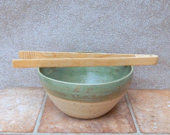 Oven to table serving salad bowl dish Hand Thrown In Stoneware Handmade Pottery Wheelthrown ceramic