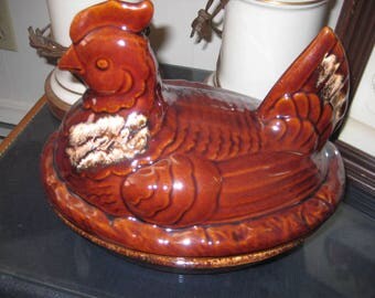 Vintage Nesting Chicken/Baking Dish