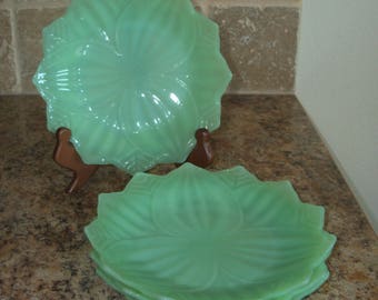 FREE USA Shipping-Lot of 4 Fire King Jadeite Leaf Plates-Jadite