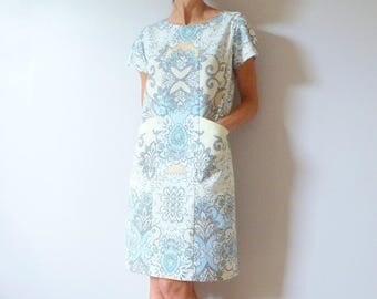Robe à motifs pastels en tissu gaufré et grandes poches HILDA