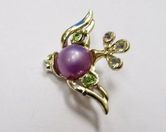 ON SALE Vintage Rhinestone Fish Pin Item K # 861