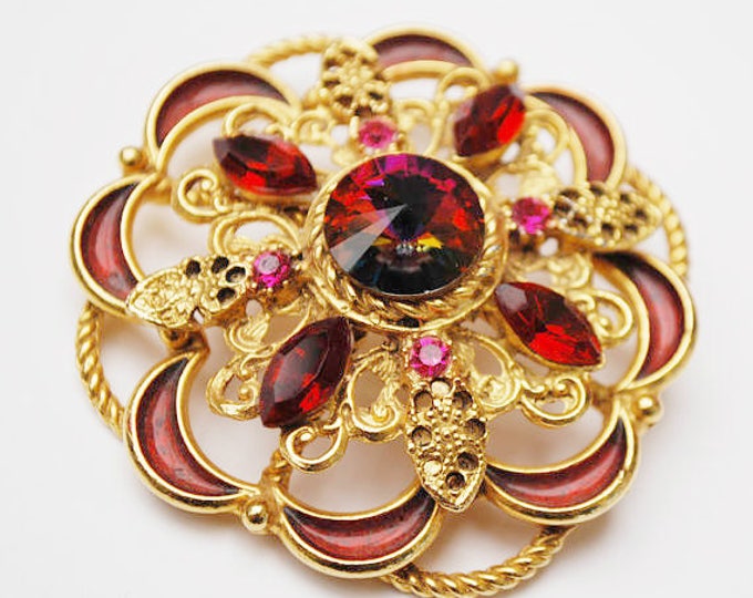 Red Rivoli Flower Brooch - Crystal rhinestone - Enamel - gold - Atomic pin