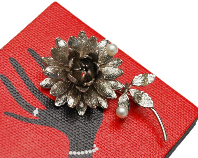 Hobe flower Brooch - stamped silver metal petals - white pearls - Signed floral pin