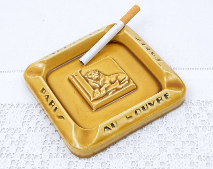Antique Publicity Yellow Ceramic Ashtray for the Shop "Grand Magasin du Louvre" in Paris with a Lion Motif, Retro Parisian Home Decor