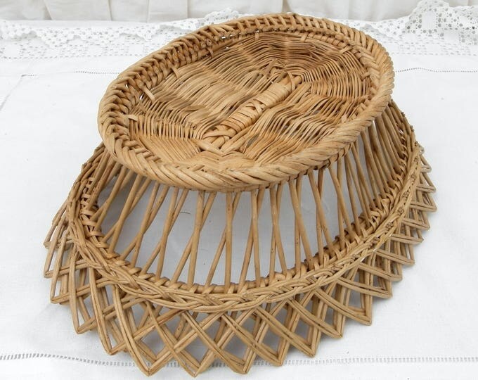 Antique French Oval Woven Wicker Willow Fruit / Bread Basket / Bowl French Country Decor, Rustic Cottage Primitive Retro Interior,