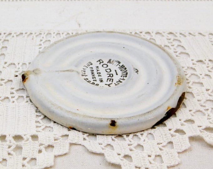 Antique French White Enameled Milk Saver, Rodery Enamelware Milk Watcher, Chippy Pot Watcher, Country Decor Milk Guard, Anti Monte Lait