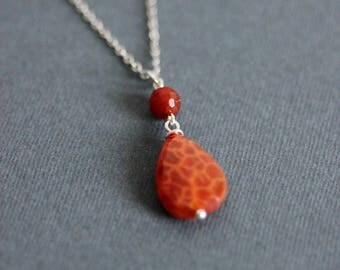 Carnelian Necklace Gemstone Pendant Necklace Carnelian Drop Necklace Stone Necklace Carnelian Jewelry Crystal Healing Simple Gem Necklace