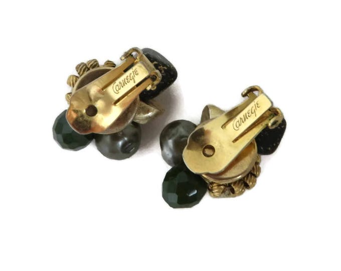 Hattie Carnegie Green Bead Earrings, Vintage Cluster Clip-on Earrings, Signed Carnegie Jewelry