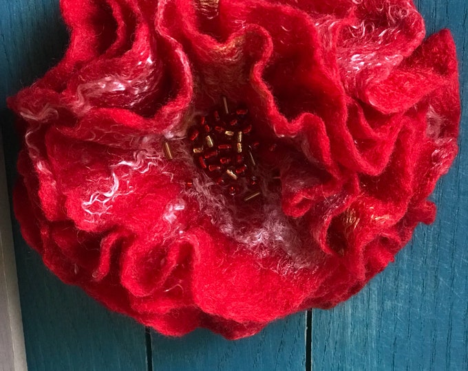 Red Felt Brooch, Flower Brooch, Felted Flower Brooch, Felted Flower Pin, Felted Wool Brooch, Gift for Women, Evening Fashion Wearable Art