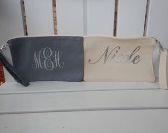 Bridesmaid Clutch, Bridesmaid Gift, Bridesmaid wristlet,Bulk bridal party gifts, Bulk Bridesmaid Gifts, Personalized Bridesmaid Gifts