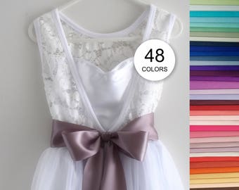 Flower girl dress, V-neck dress and satin sash, First communion dress, Junior bridesmaid dress, Wedding toddler top lace dress, 48 colors