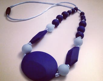 Blue necklace for mama and dad