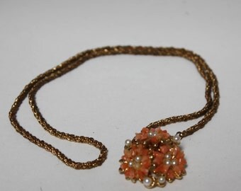2 FOR 1 - 1980s-1990s Floral Necklace - Coral and Faux Pearls - 2 FOR 1