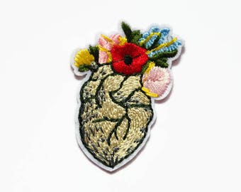 Flower Patch - Heart Patches - Embroidered Applique Flower Patches - Flowers - Unusual Patch - Small Patch - Plant Patches - UK Patch Seller