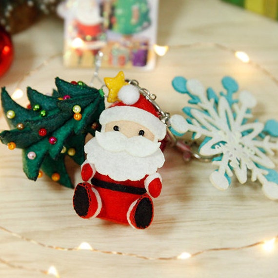 DIY Kit Christmas Key Ring / Keychain / key fob / Christmas