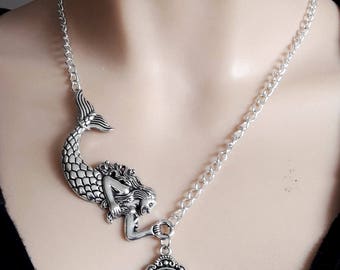 Collier - Grande sirène argentée et pendentif écailles de poisson - vert