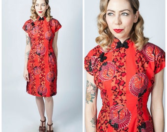 Vintage 1950's Crane Print Hawaiian Tea Timer Dress/ 50's Hand Painted Red Cotton Malihini Hawaiian Dress Size Medium